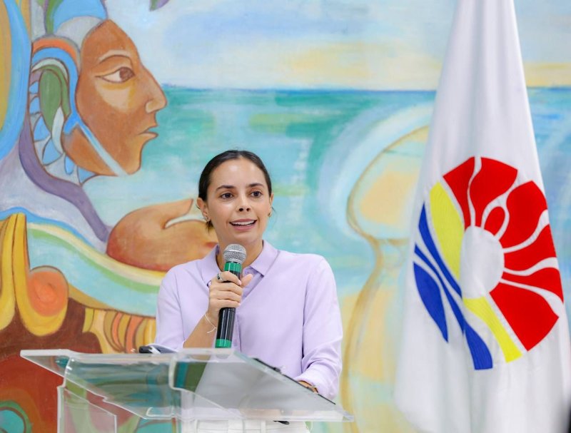 Ana Paty Peralta impulsa capacitación en resolución de conflictos para servidores públicos en Cancún