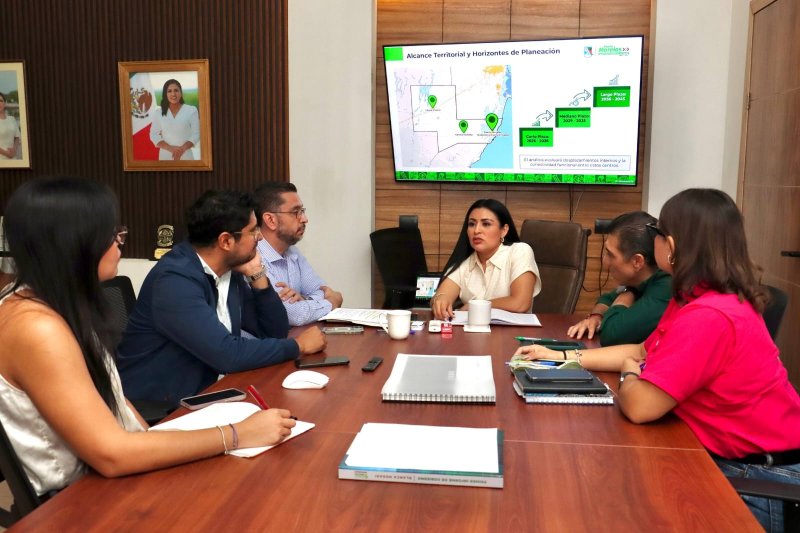 AVANZA PUERTO MORELOS EN LA PLANEACIÓN DE UNA MOVILIDAD SUSTENTABLE Y MODERNA: BLANCA MERARI