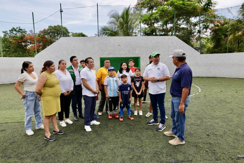 BLANCA MERARI ANUNCIA REHABILITACIÓN DE CANCHA DE FÚTBOL 7 EN LEONA VICARIO