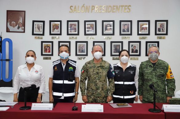 Carlos Joaquín clausura la mesa del Centro Estatal de Emergencias con saldo blanco tras el paso del huracán “Delta”