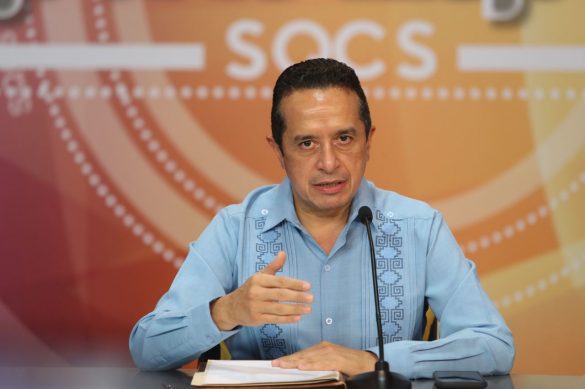 Con todas las medidas preventivas, Quintana Roo afronta el paso del huracán “Zeta”: Carlos Joaquín