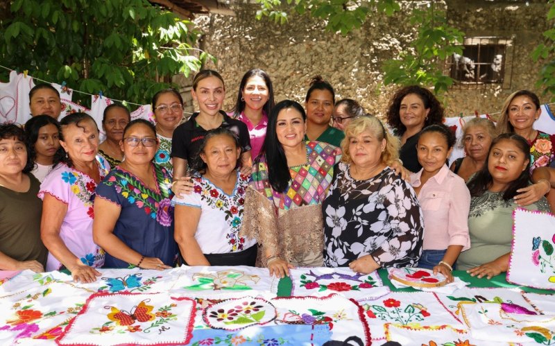 FORTALECE BLANCA MERARI EL EMPODERAMIENTO DE LAS MUJERES CON LA CLAUSURA DEL CURSO DE BORDADO A MANO EN LEONA VICARIO