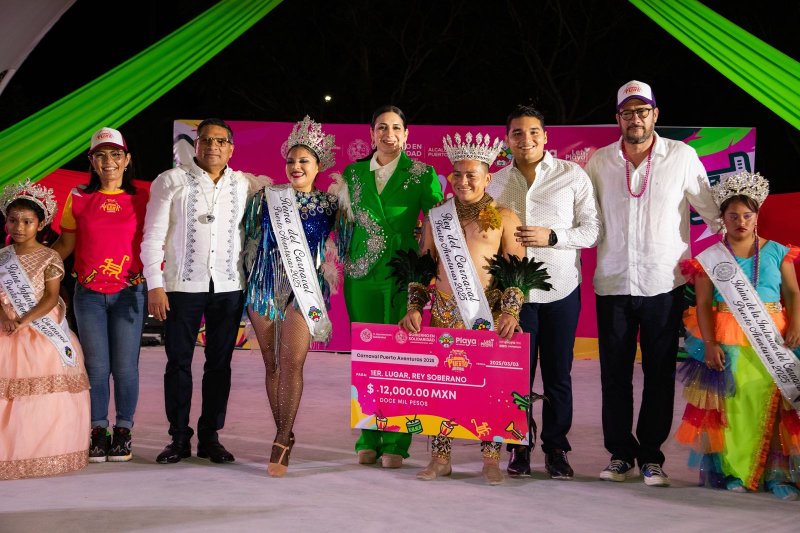Gran cierre del “Carnaval del Pueblo” en Puerto Aventuras y Playa del Carmen