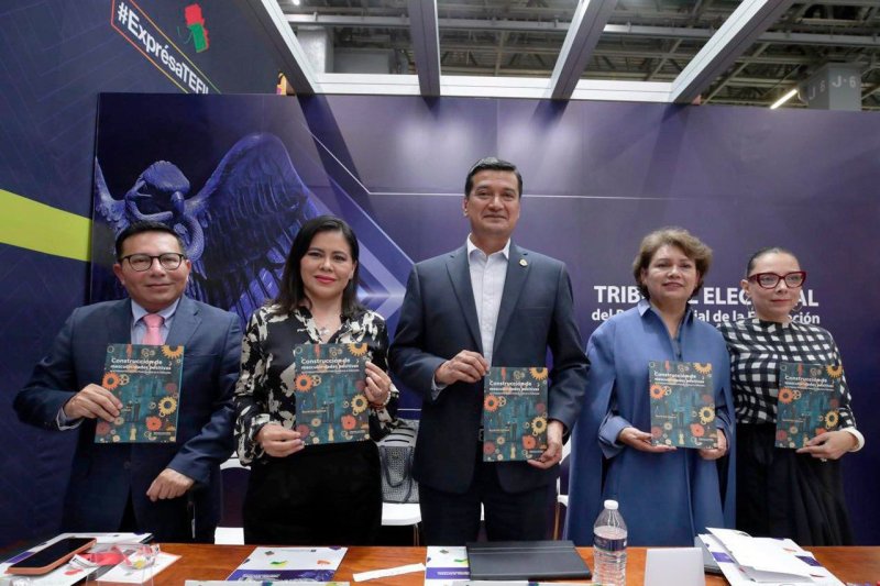 IEQROO en la FIL 2025: Rubí Pacheco presenta obra sobre masculinidades positivas .