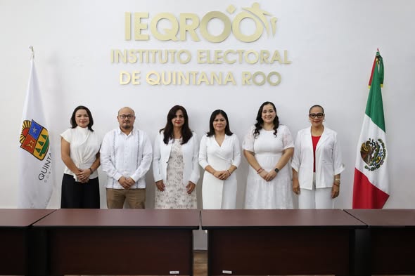 IEQROO – Toman protesta nuevos consejeros electorales en el IEQROO.