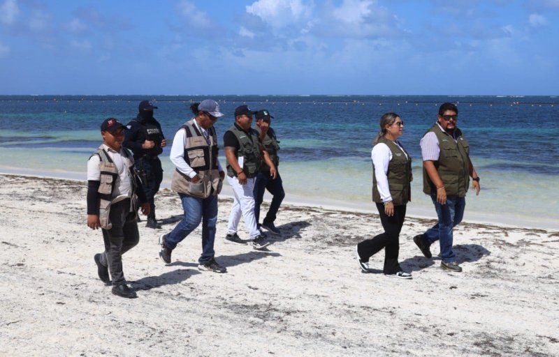 MANTIENE GOBIERNO DE PUERTO MORELOS VIGILANCIA EN SUS PLAYAS PARA EVITAR AMBULANTAJE
