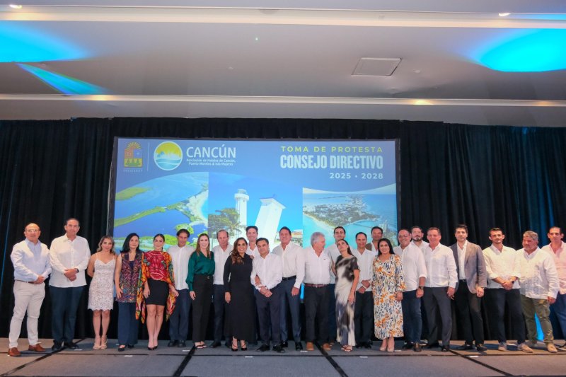 Mara Lezama Preside la Toma de Protesta del Nuevo Consejo Directivo de la Asociación de Hoteles de Cancún, Puerto Morelos e Isla Mujeres (2025-2028)