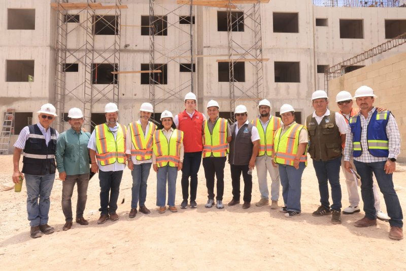 RECORRE BLANCA MERARI OBRA DE VIVIENDAS DEL INFONAVIT EN PUERTO MORELOS