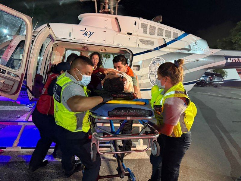 Rescate aéreo tras accidente en Puerto Morelos moviliza helicóptero de Playa del Carmen