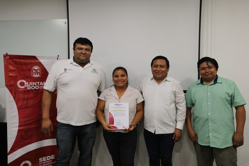 SEDE – Productores del sur de Quintana Roo se capacitan en etiquetado normativo para fortalecer la competitividad