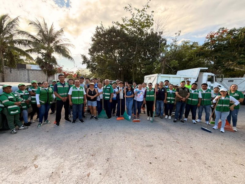 BLANCA MERARI ACERCA “CHULEANDO TU COLONIA” A VILLAS MORELOS II