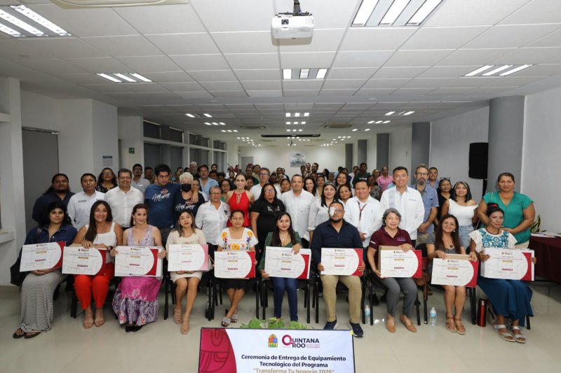 IMPULSAN A 77 MIPYMES DE QUINTANA ROO CON EQUIPAMIENTO PARA DAR EL SALTO DIGITAL